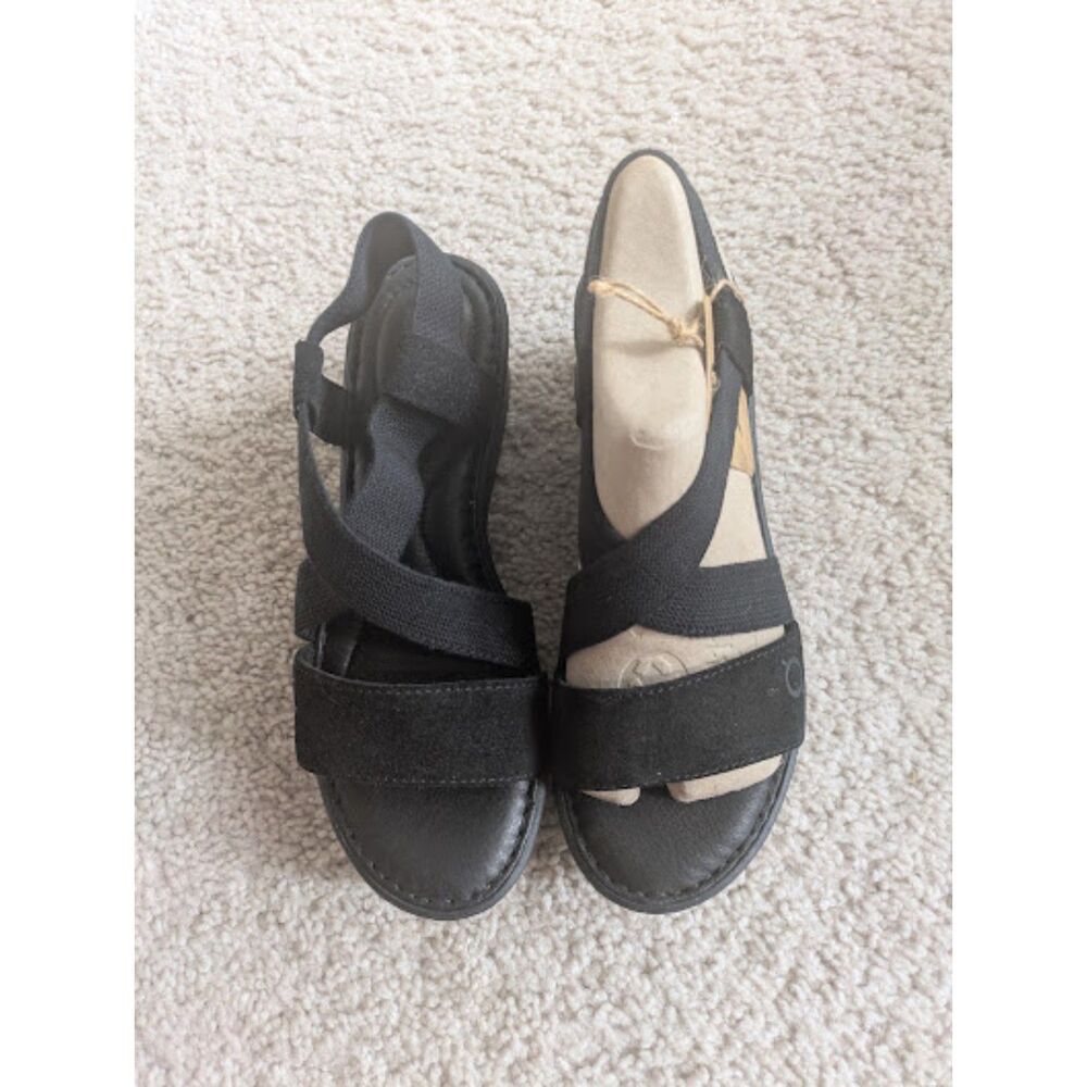 NIB Born Black Lightweight Platform Wedge Heel Strappy Sandals Sz 6 - Picture 11 of 11
